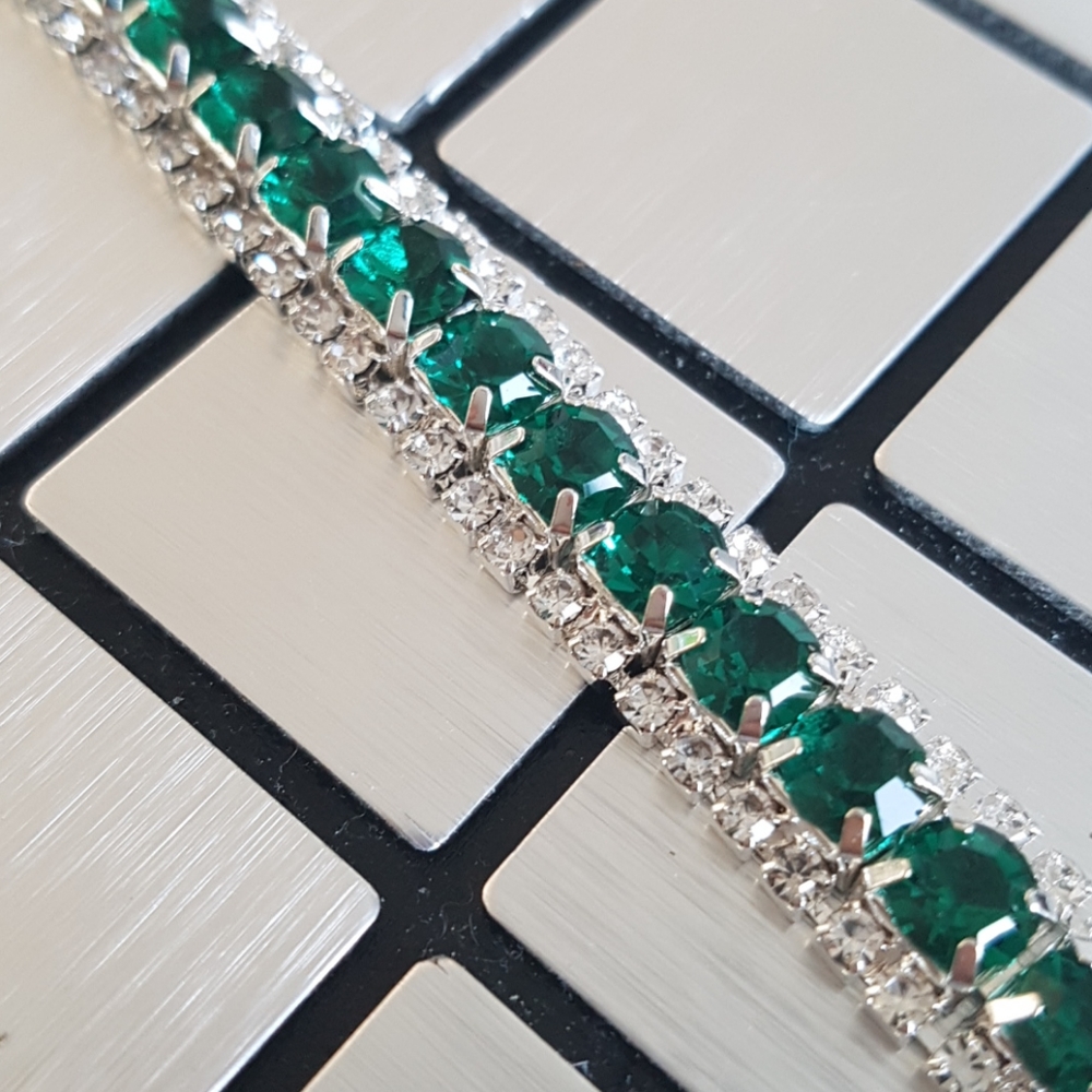 Silver Bracelet with Green AAA Austrian Zircon